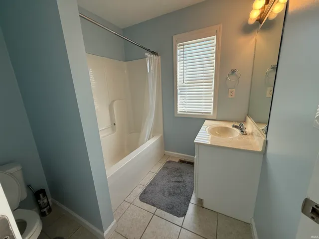 $239,900 | 1331 Cobble Creek Circle, Bloomington, IN 47401