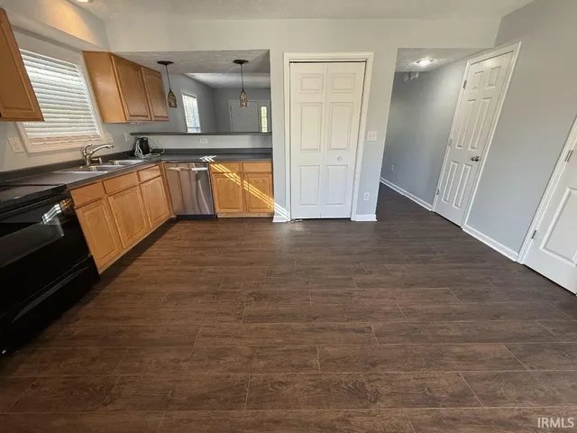 $239,900 | 1331 Cobble Creek Circle, Bloomington, IN 47401