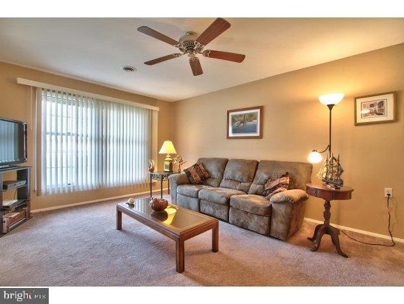 13 A Walnut Road Manahawkin, NJ 08050 - Photo 9 of 16 Gallery Image 9