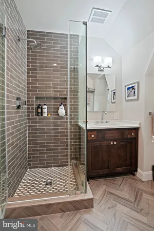 $1,435,000 | 3638 Jocelyn Street Northwest, Washington, DC 20015