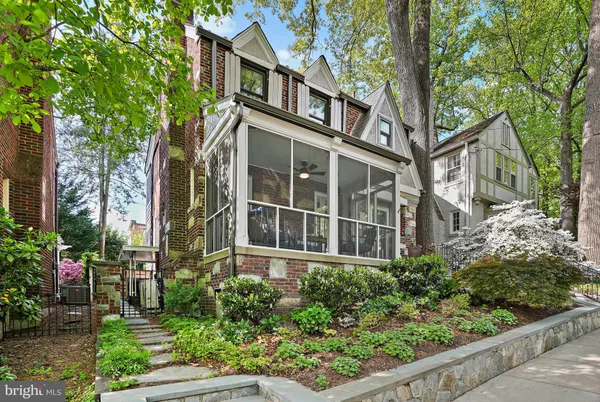 $1,435,000 | 3638 Jocelyn Street Northwest, Washington, DC 20015