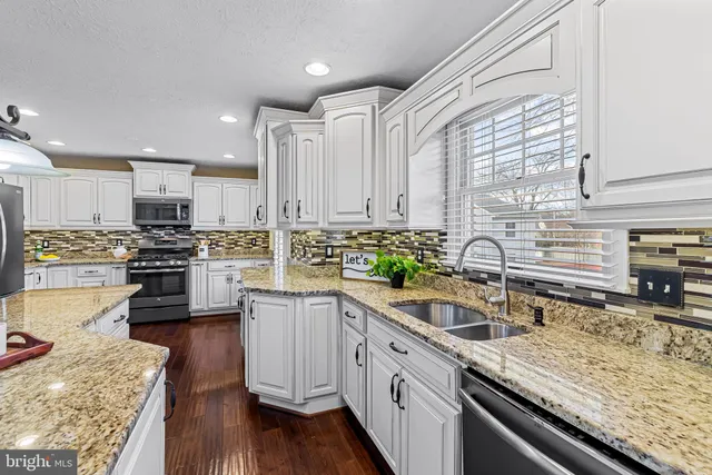 $615,000 | 10 Symphony Woods Court, Baltimore, MD 21236