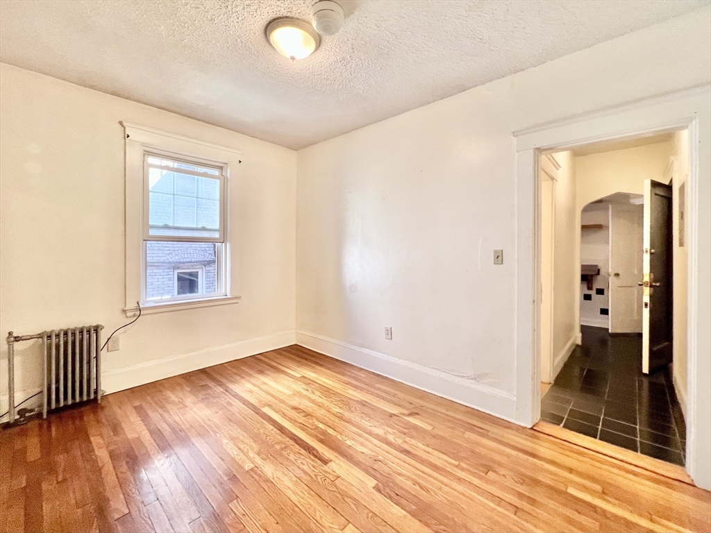 26 Chiswick Road, Unit 6 Boston, MA 02135 - Photo 6 of 31