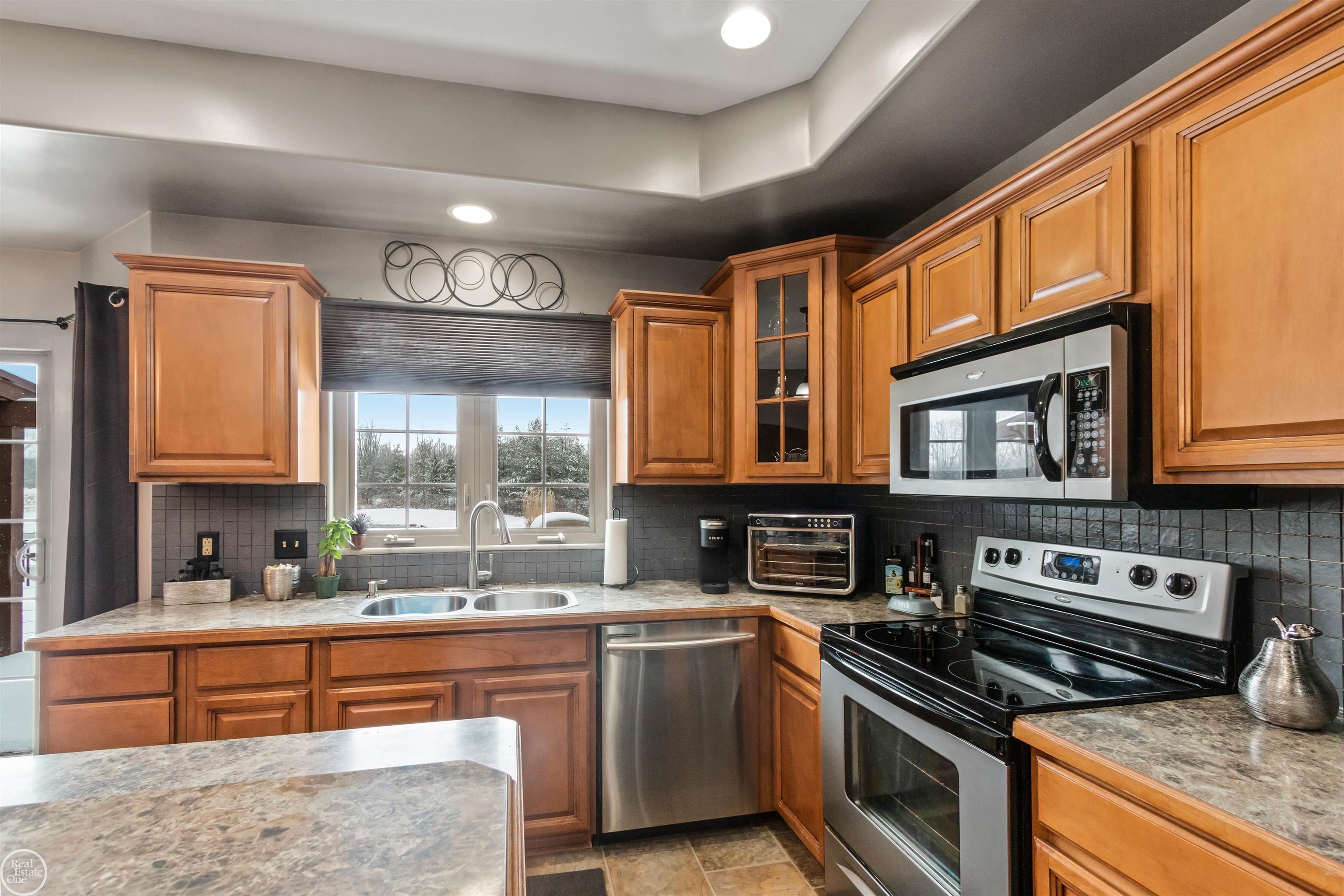 4699 Brown Road Avoca, MI 48006 - Photo 10 of 47