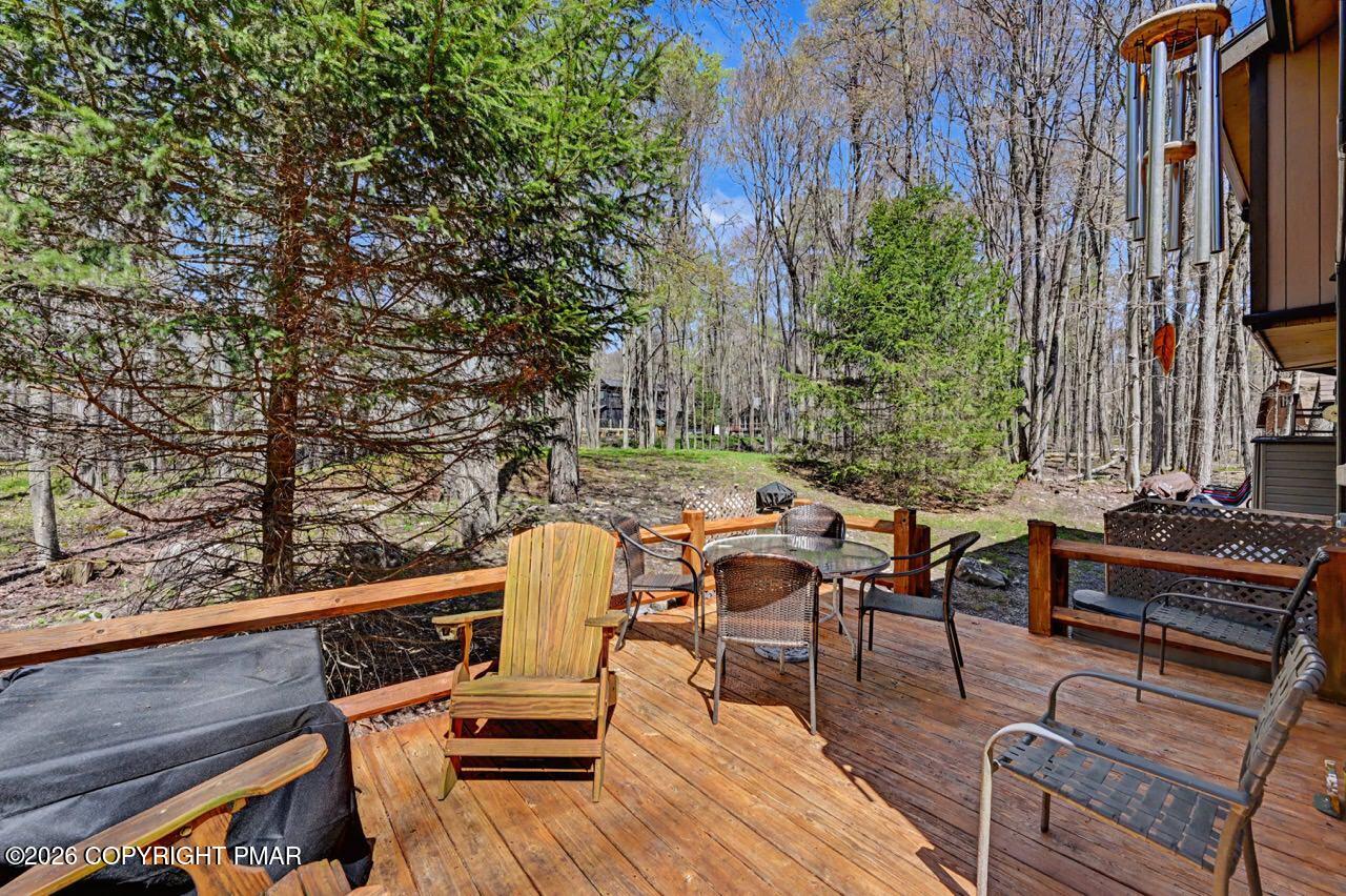 1146 Deer Trail Road Pocono Pines, PA 18350 - Photo 21 of 21 Setting