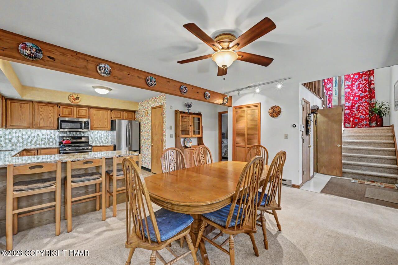 1146 Deer Trail Road Pocono Pines, PA 18350 - Photo 7 of 21 Dining