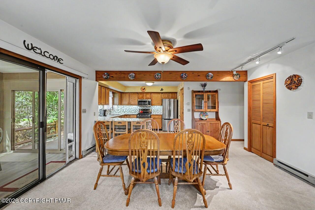1146 Deer Trail Road Pocono Pines, PA 18350 - Photo 8 of 21 Dining
