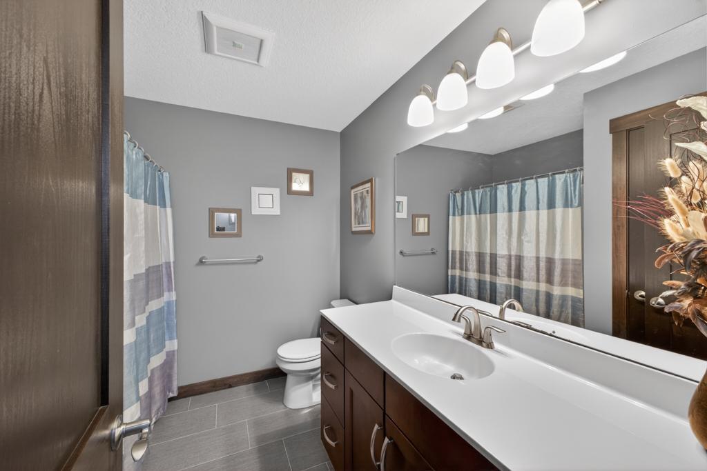 2287 Phoenix Road Southwest Rochester, MN 55902 - Photo 15 of 35