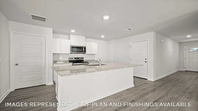 $273,990 | 7948 Royster Crk Drive East, Millington, TN 38053