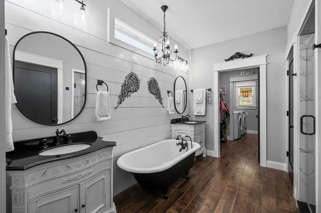 $320,000 | 249 Houston Street, Anderson, TX 77830