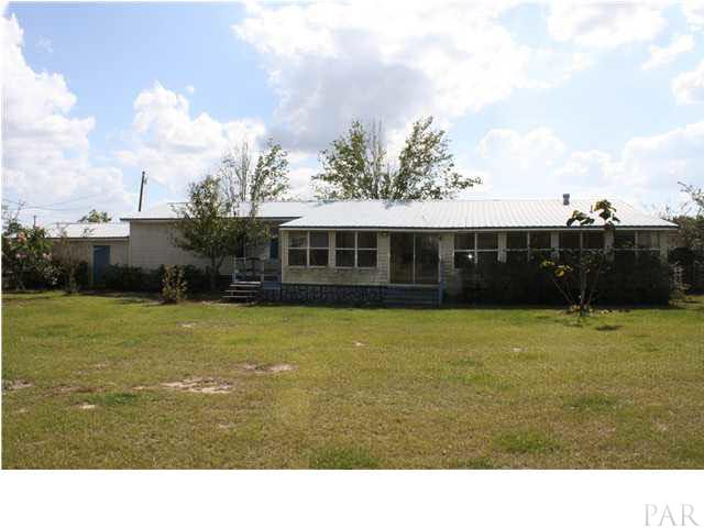 9848 American Farms Road Milton, FL 32583 - Photo 3 of 21 Back of Home
