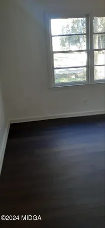 a view of front of a house