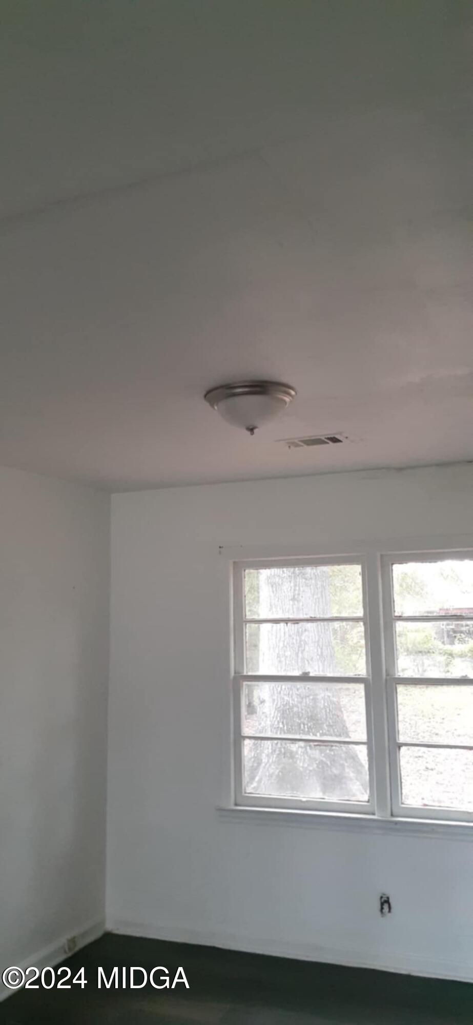 2846 Walker Street Columbus, GA 31903 - Photo 6 of 16 a view of window