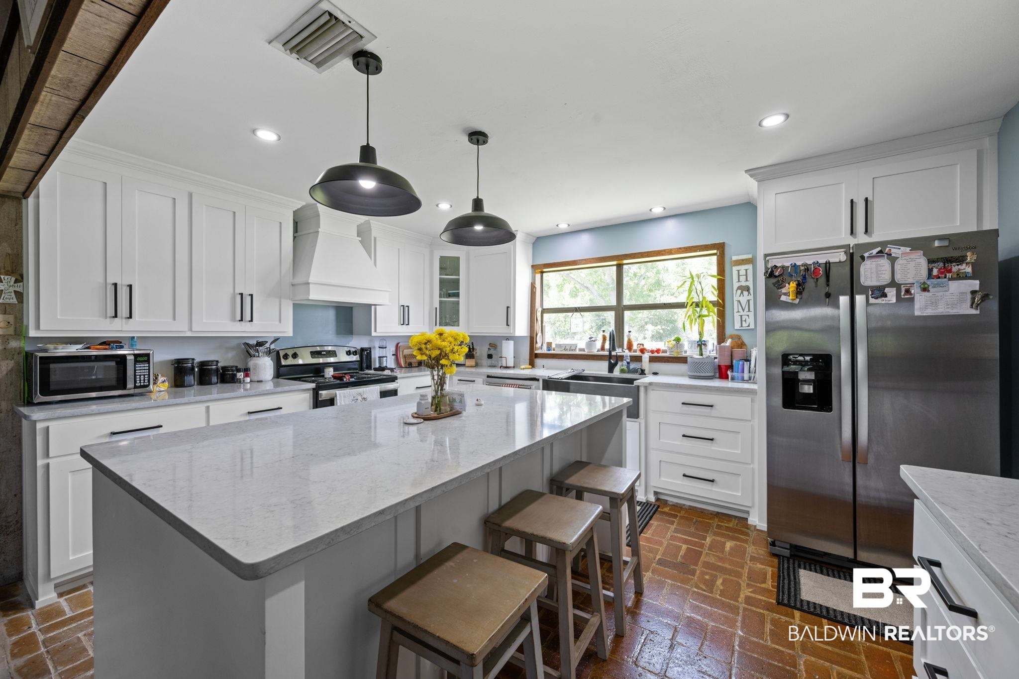 13643 County Road 3 Fairhope, AL 36532 - Photo 18 of 50 Kitchen view, island does not convey