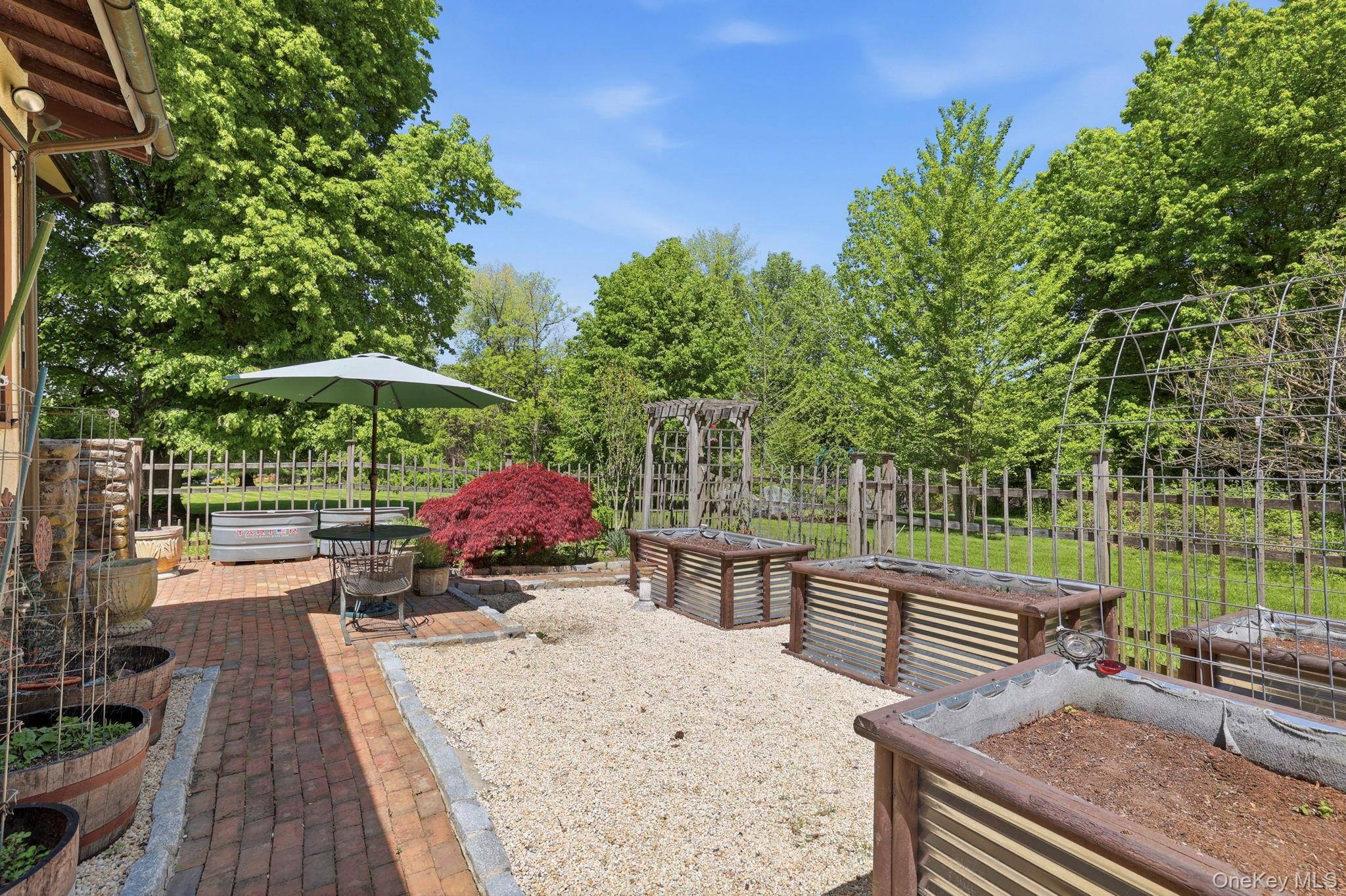 8 Elmer Galloway Road Katonah, NY 10536 - Photo 40 of 49