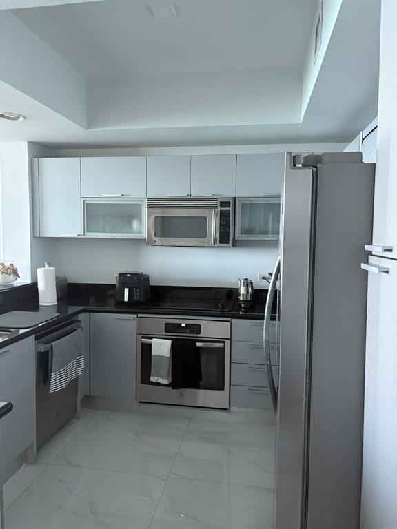 2650 Lake Shore Drive, Unit 803 Riviera Beach, FL 33404 - Photo 4 of 13