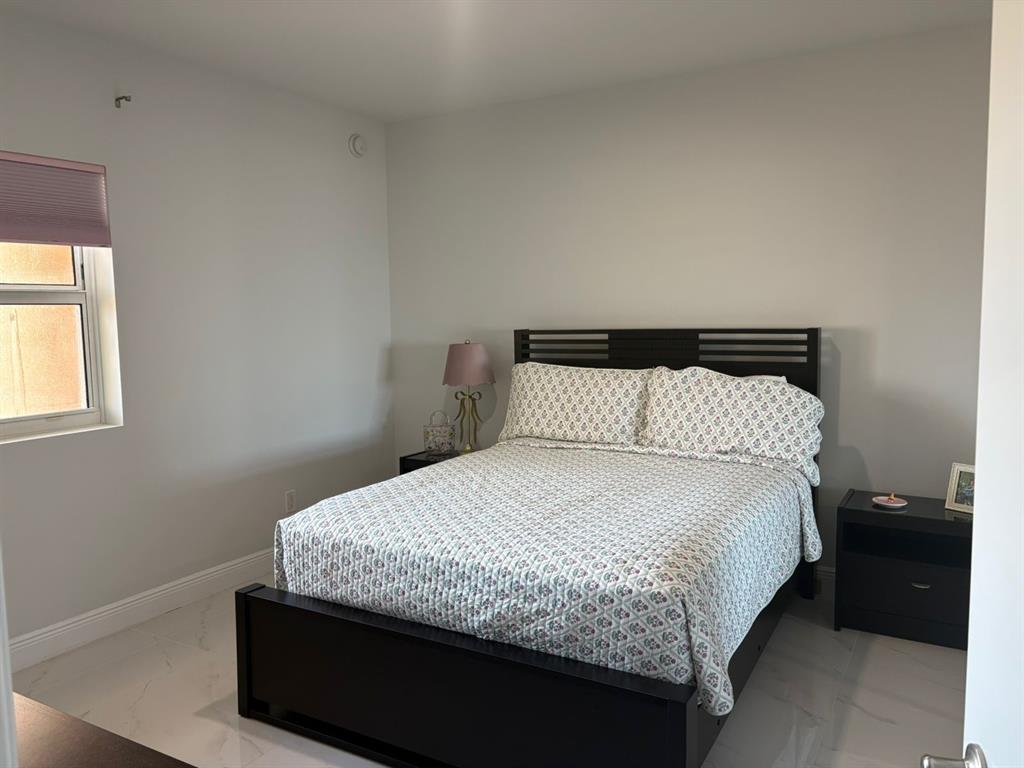 2650 Lake Shore Drive, Unit 803 Riviera Beach, FL 33404 - Photo 9 of 13