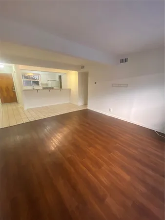 $1,850 | 2208 Enfield Road, Unit 10500, Austin, TX 78703