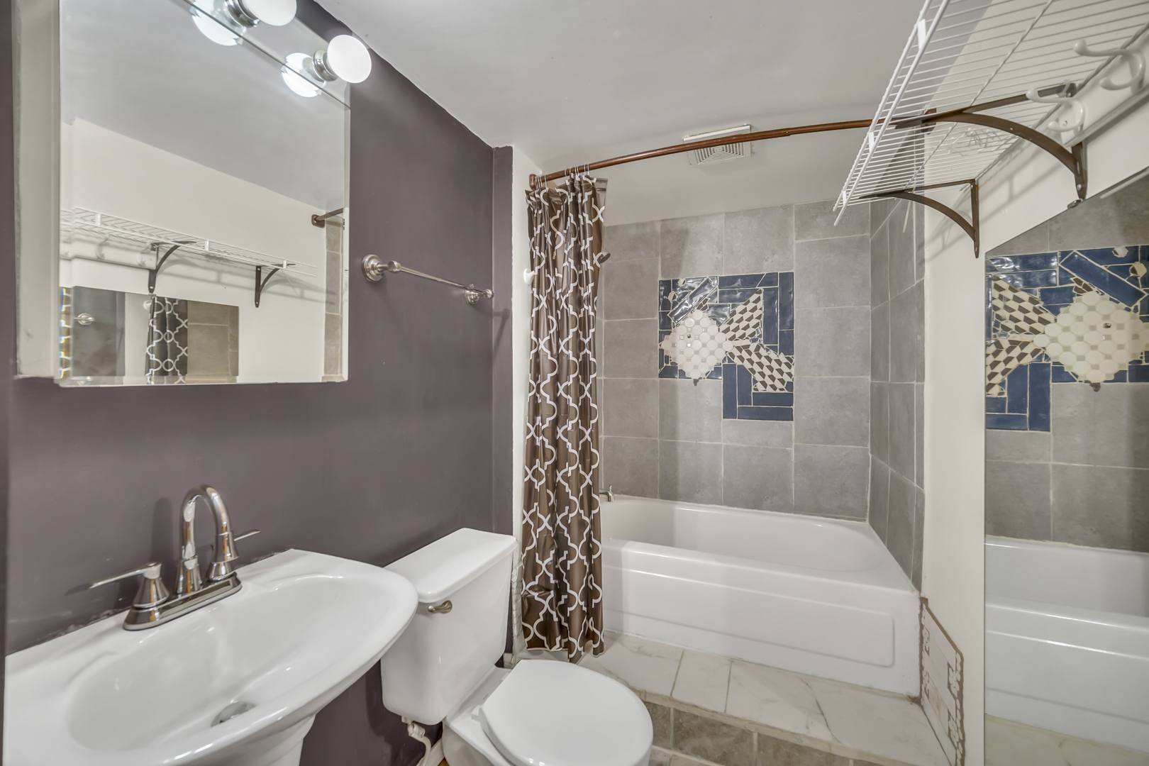 18843 West Deerpath Road Grayslake, IL 60030 - Photo 19 of 35