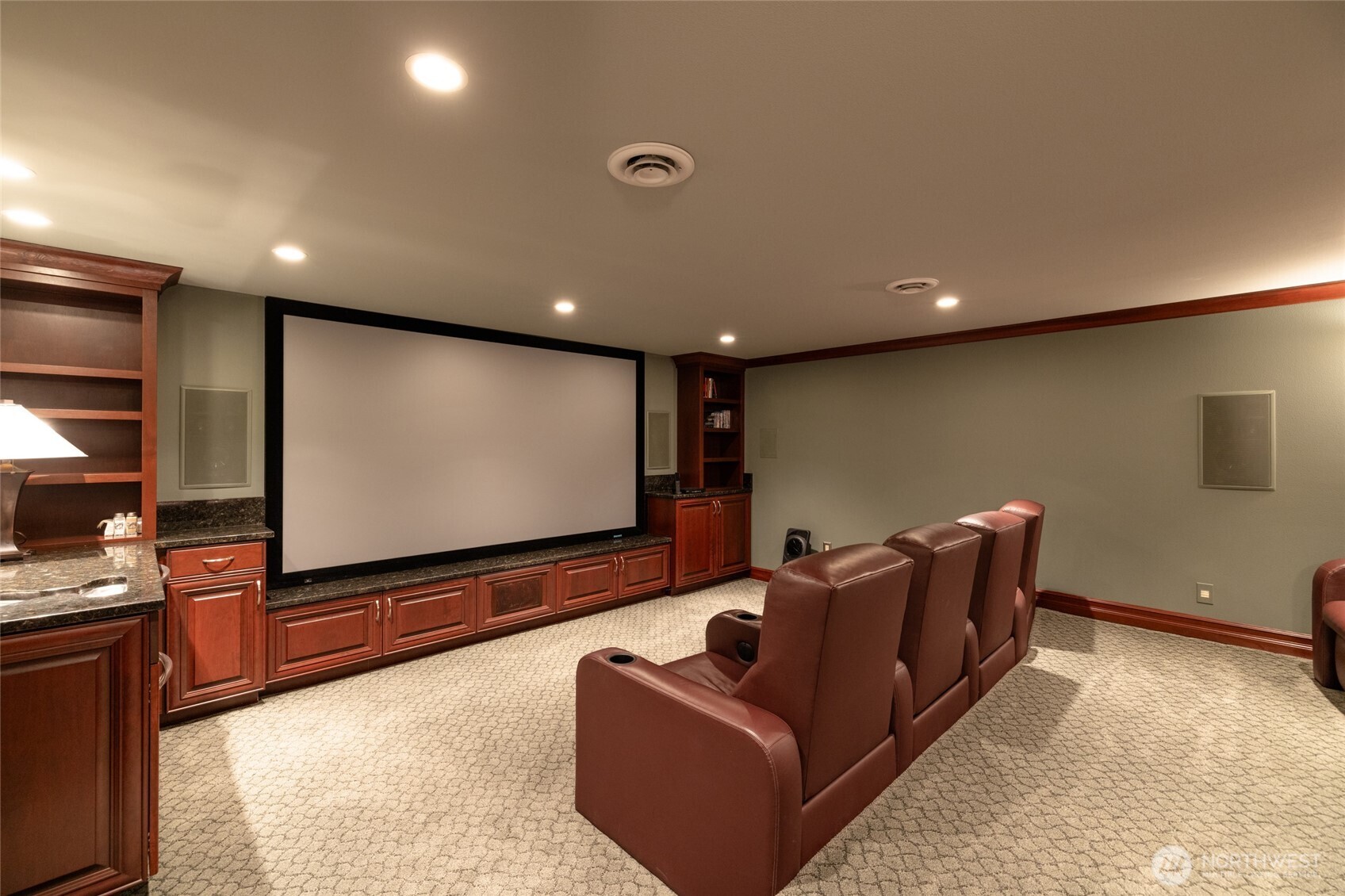 24123 Old Day Creek Road Sedro-Woolley, WA 98284 - Photo 34 of 40 a room with furniture projector and screen