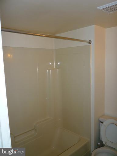 8904 Talbot Avenue Silver Spring, MD 20910 - Photo 8 of 20 Bath