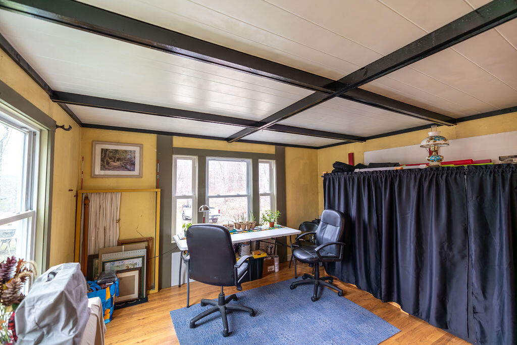 1071 Bean Road Mount Vernon, ME 04352 - Photo 4 of 64