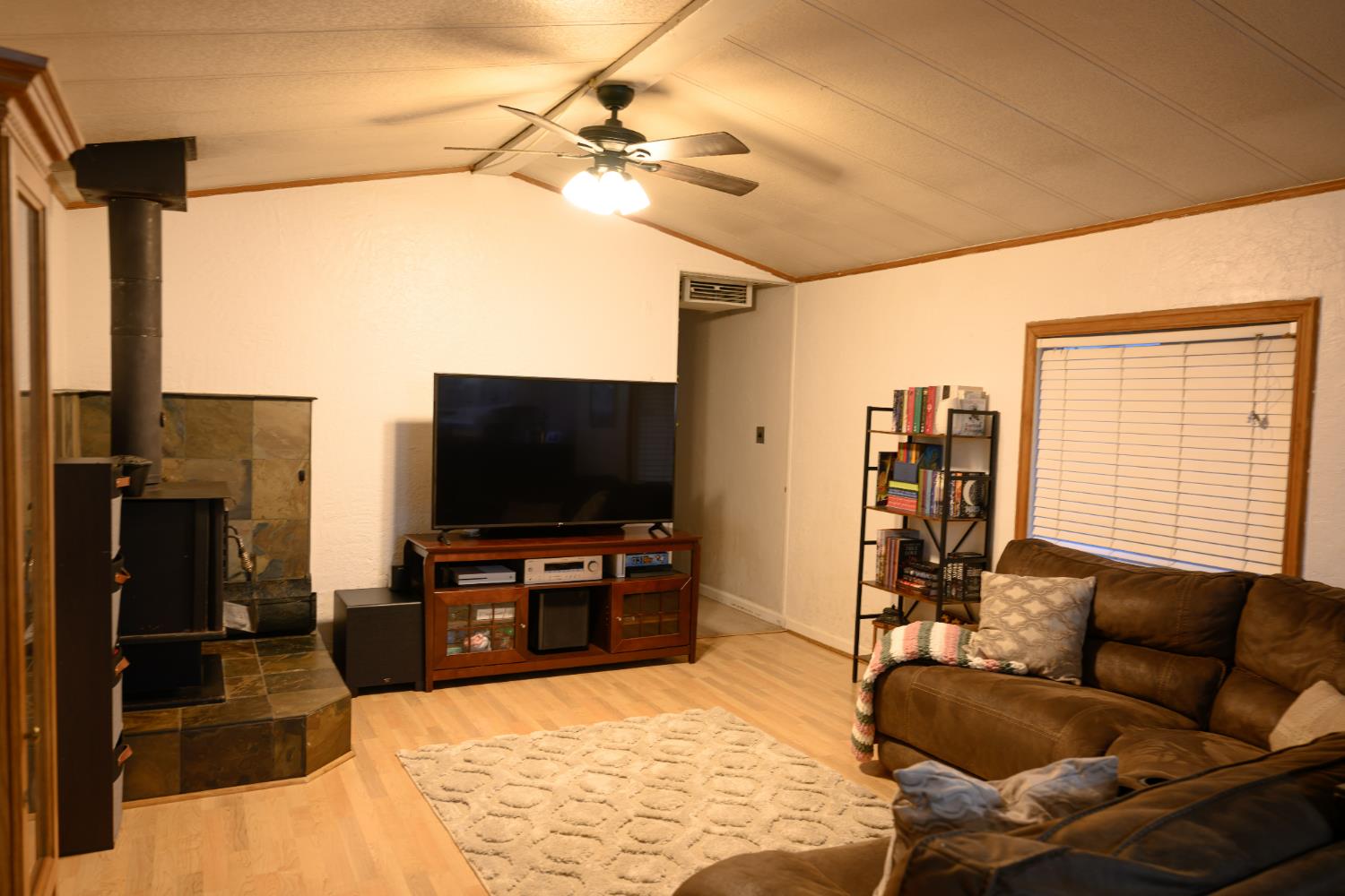 22235 Foresthill Road, Unit 34 Foresthill, CA 95631 - Photo 6 of 17