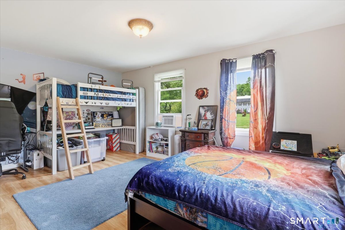 31 Iron Street Ledyard, CT 06339 - Photo 23 of 40