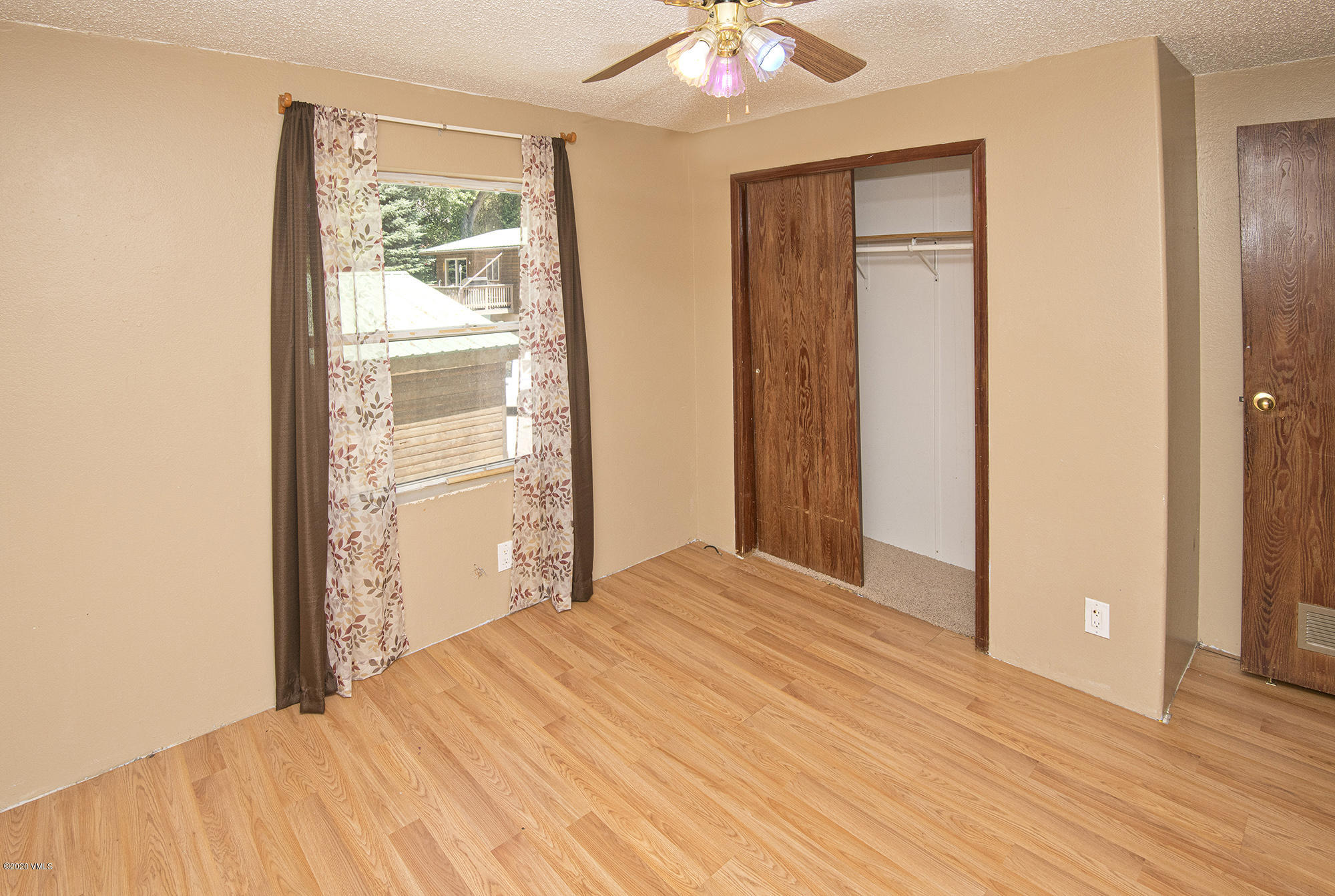 425 Porphyry Road Gypsum, CO 81637 - Photo 17 of 25 425-Porphyry-Rd-MLS_18