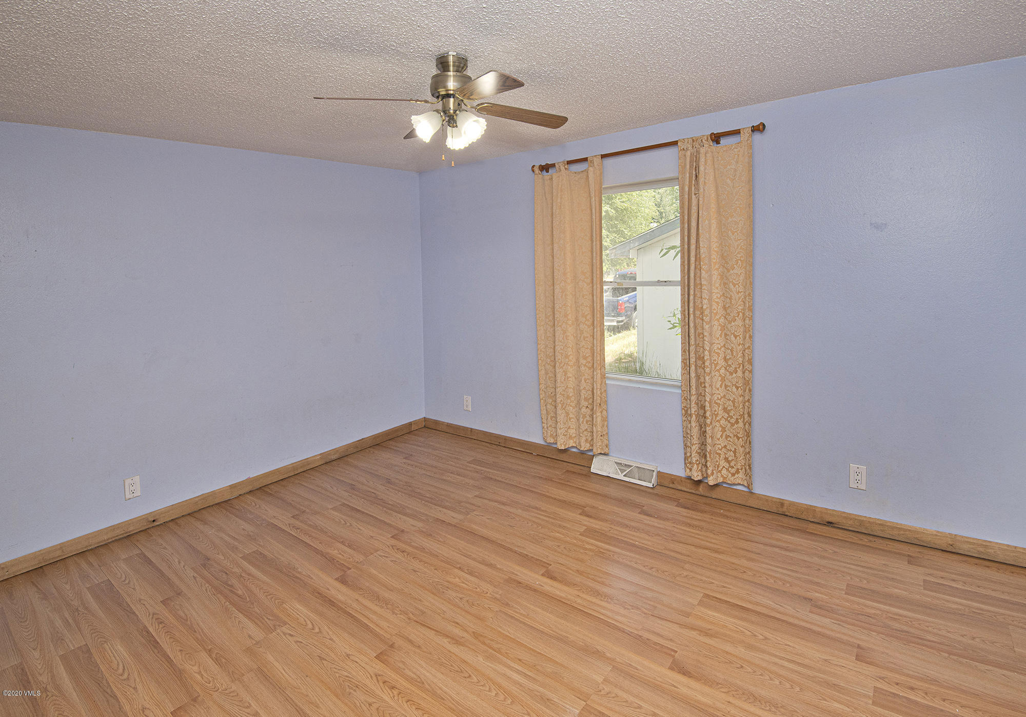 425 Porphyry Road Gypsum, CO 81637 - Photo 18 of 25 425-Porphyry-Rd-MLS_19
