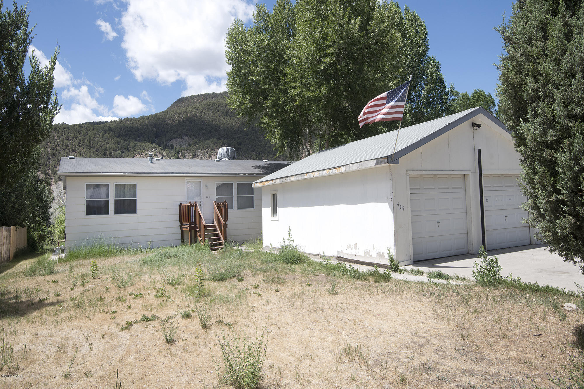 425 Porphyry Road Gypsum, CO 81637 - Photo 2 of 25 425-Porphyry-Rd-MLS_01