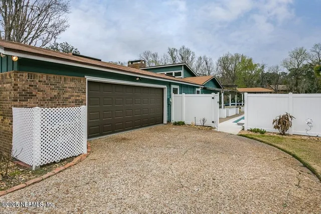 $4,150 | 6433 River Point Drive, Fleming Island, FL 32003