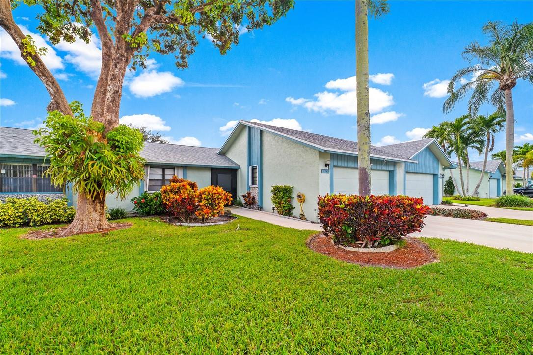 9124 Southwest 22nd Street, Unit B Boca Raton, FL 33428 - Photo 3 of 45 Photo 3