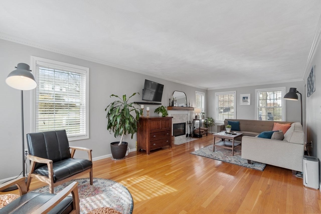 43 Station Road Salem, MA 01970 - Photo 13 of 39 Gallery Image 13