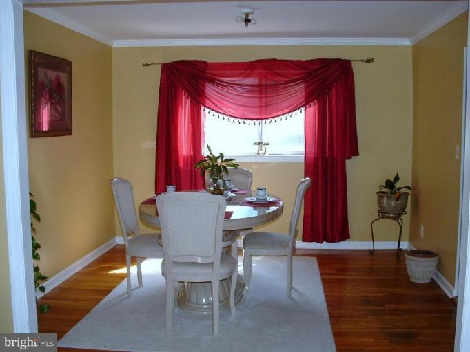3905 Shenton Road Randallstown, MD 21133 - Photo 4 of 11 Dining Room