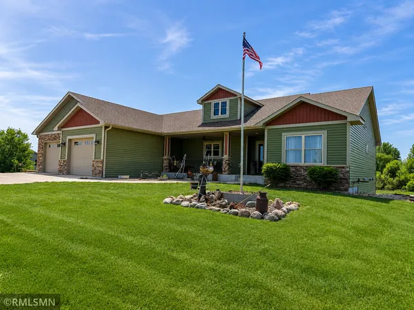 $774,900 | 30062 Ashby Court, Northfield, MN 55057