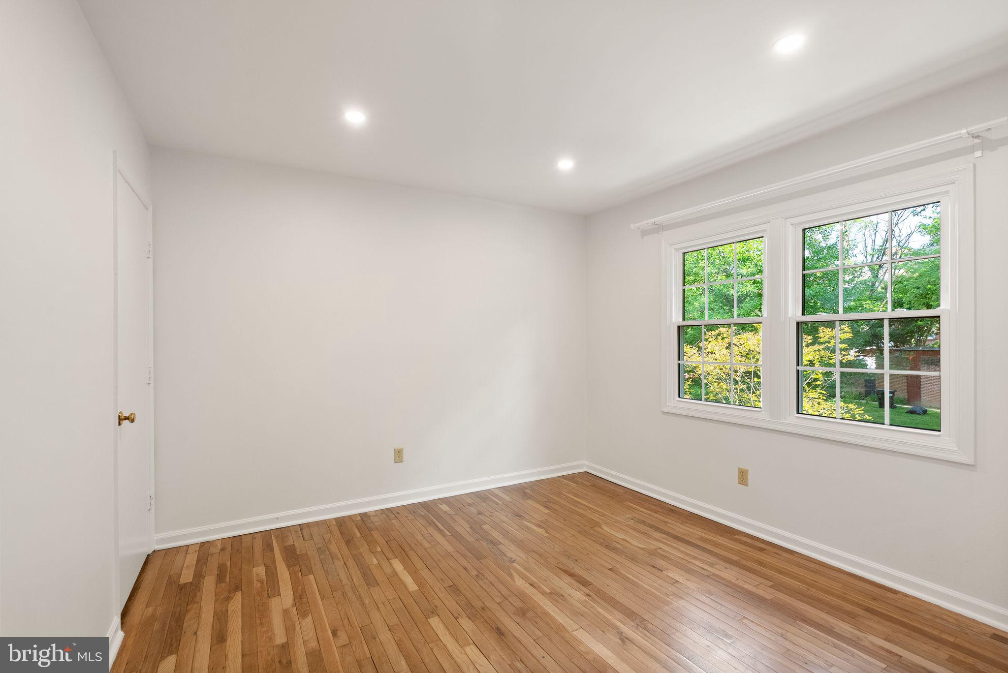 8330 Wickham Road Springfield, VA 22152 - Photo 29 of 53