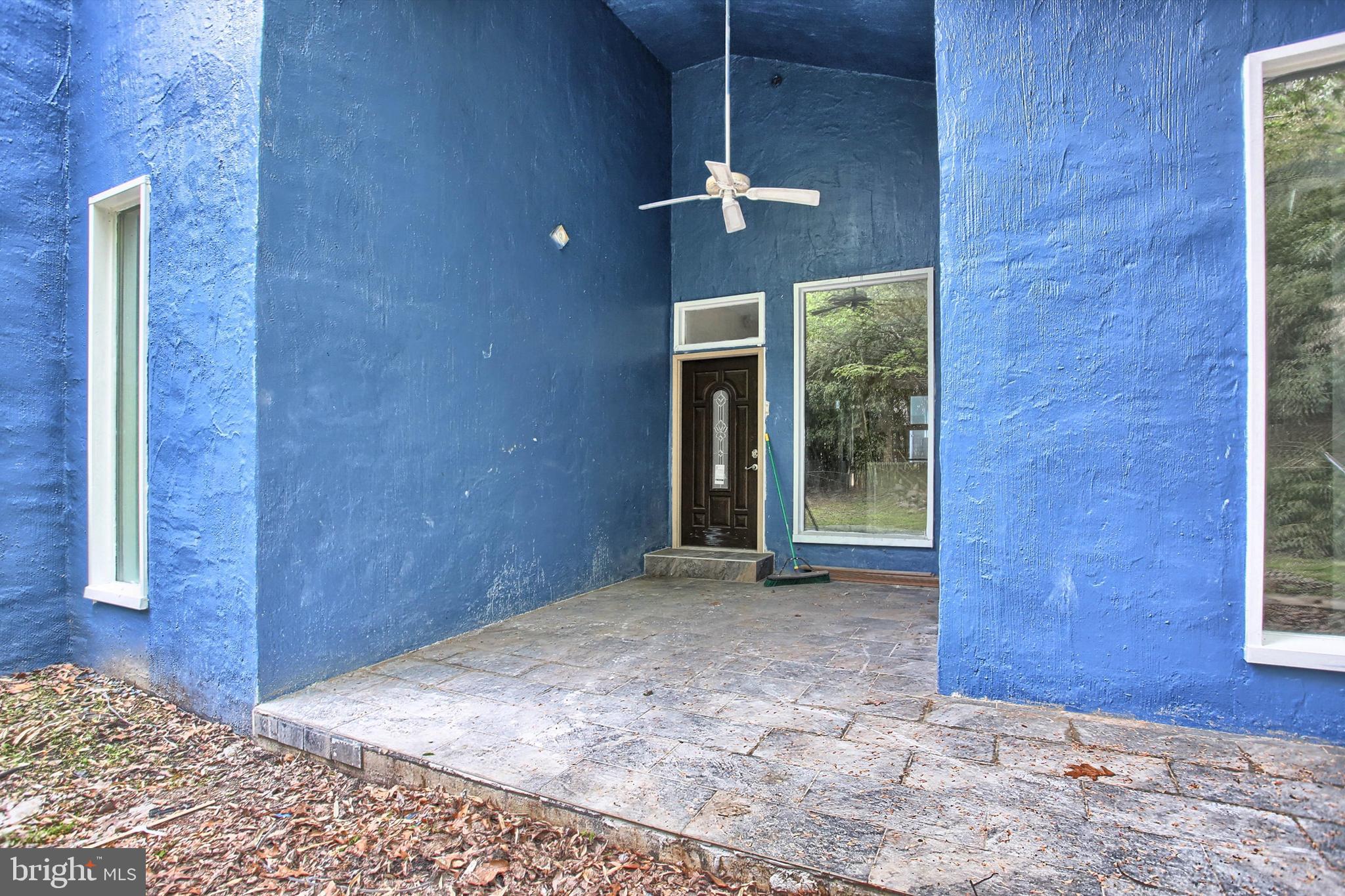 1813 Holly Drive Harrisburg, PA 17110 - Photo 57 of 61 a view of an empty room with a window