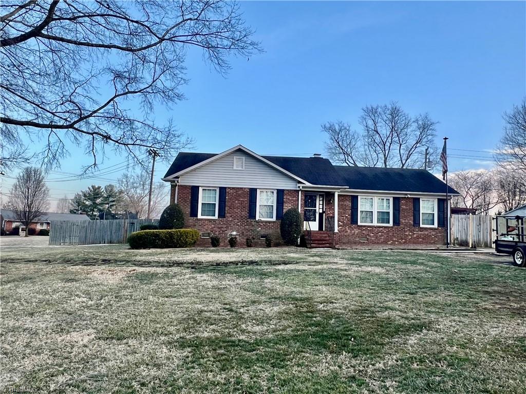 5236 Hicone Road McLeansville, NC 27301 - Photo 3 of 36