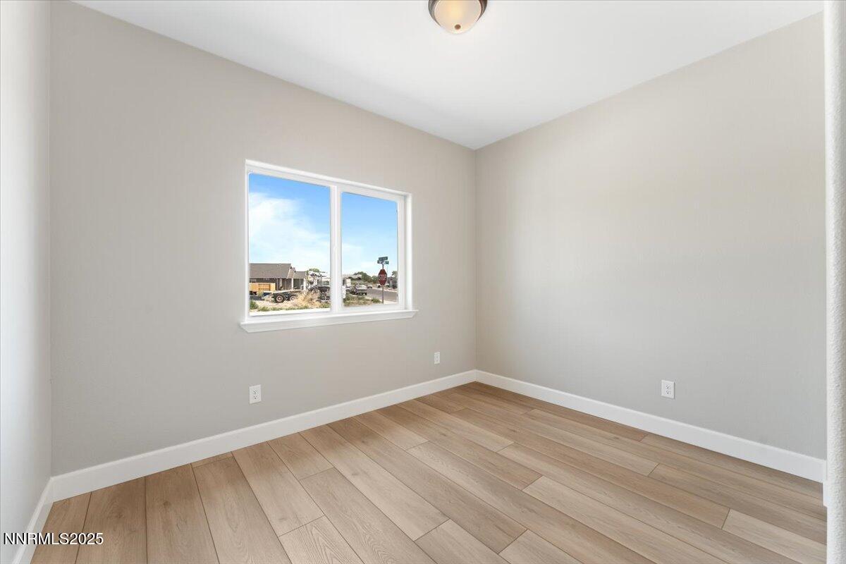 815 Great Basin Lane Fallon, NV 89406 - Photo 37 of 49 wooden floor in an empty room