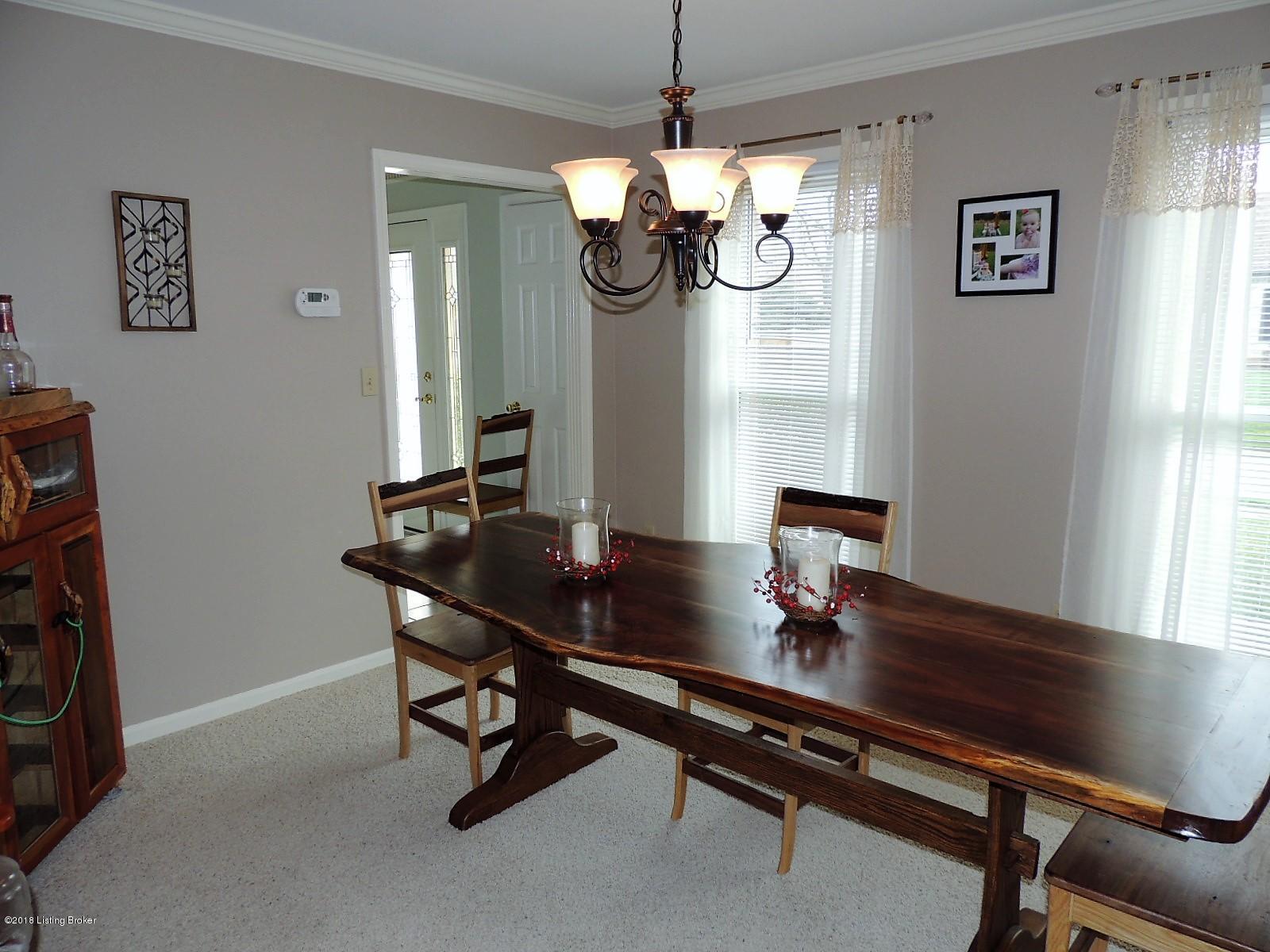 8213 Lacevine Road Louisville, KY 40220 - Photo 26 of 86 DSCN6520