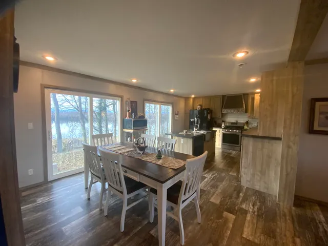 $650,000 | 1118 Holly Glen Road, Decatur, TN 37322