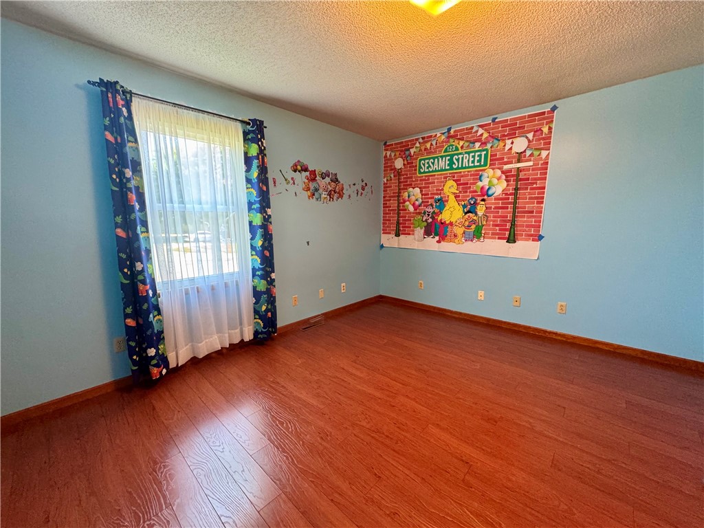 405 Price Avenue Mattoon, IL 61938 - Photo 7 of 17