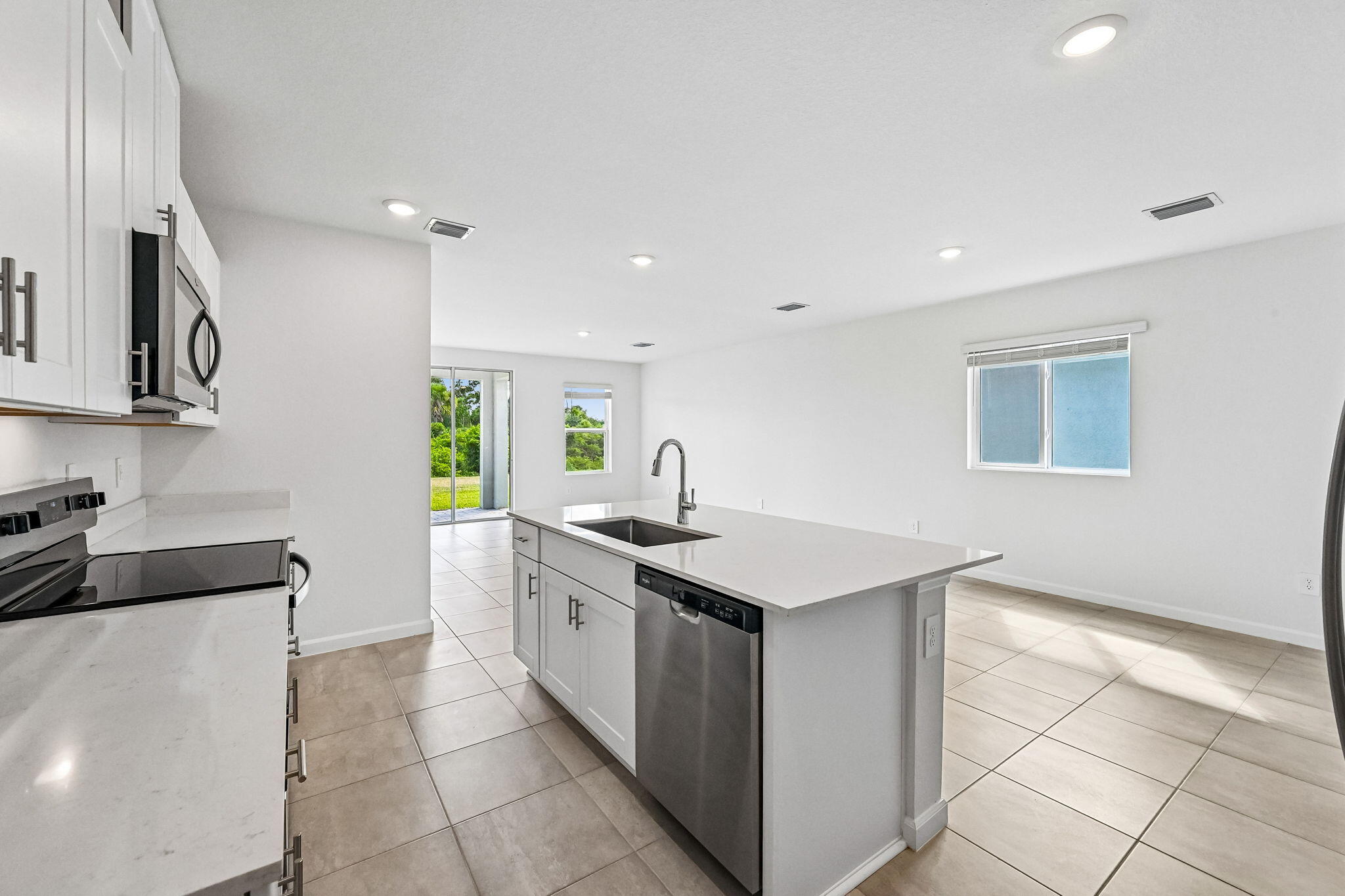 14516 Southwest New Dawn Road Indiantown, FL 34956 - Photo 17 of 45 14516 New Dawn Rd Indiantown (88)