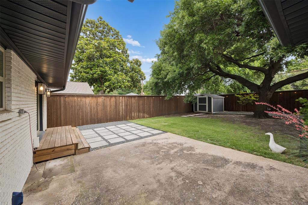 4013 Valley Ridge Road Dallas, TX 75220 - Photo 23 of 25