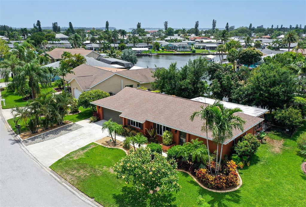 4608 Mangrove Point Road Bradenton, FL 34210 - Photo 1 of 1