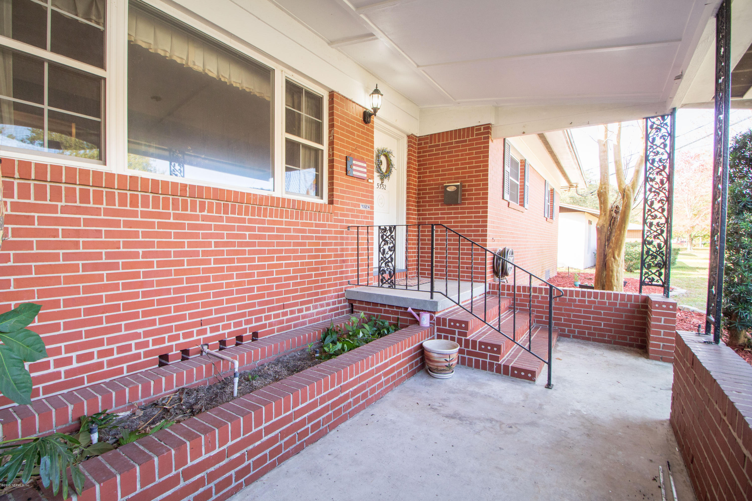 5552 Riverton Road Jacksonville, FL 32277 - Photo 31 of 40 Porch View 2