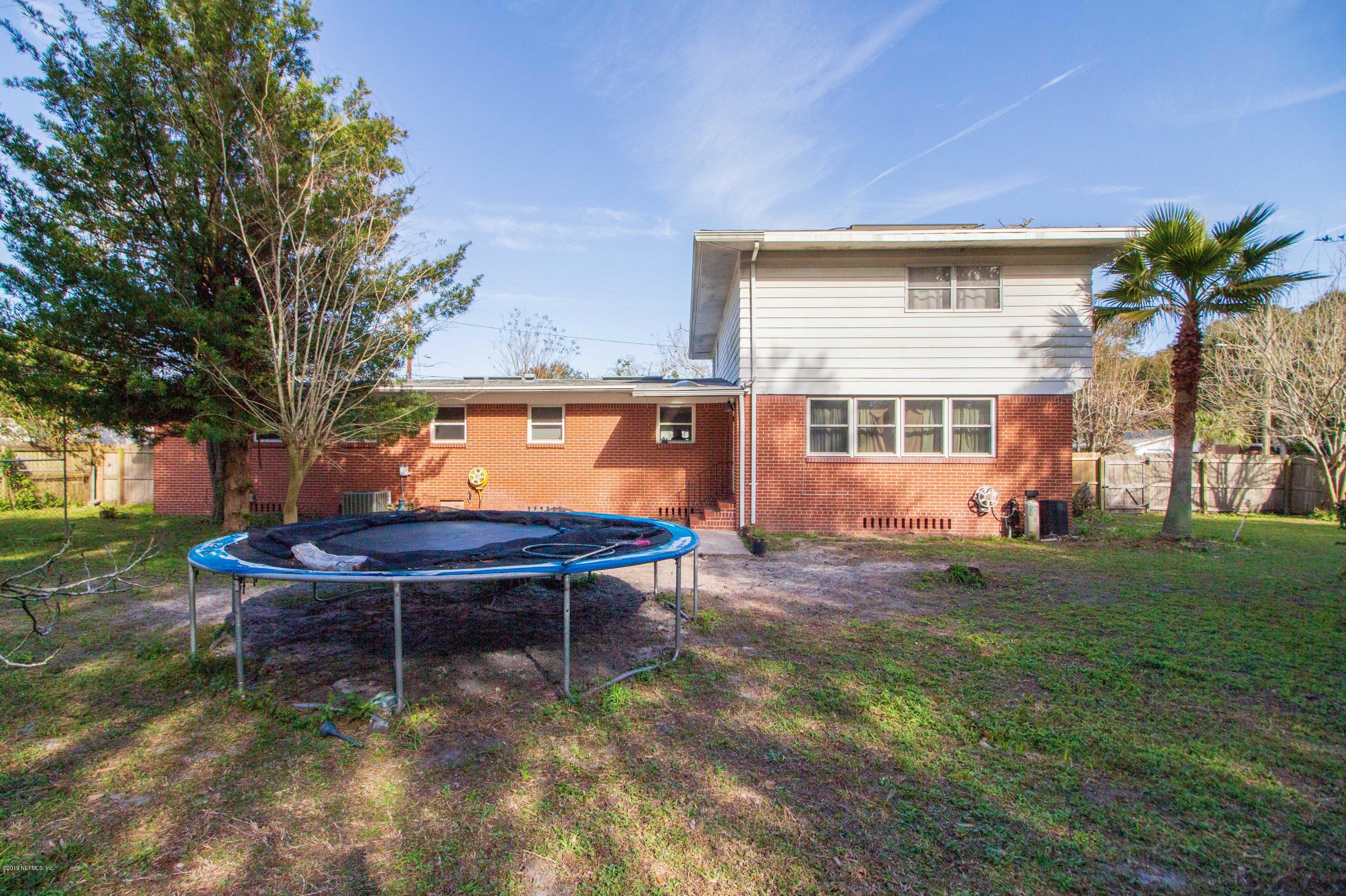 5552 Riverton Road Jacksonville, FL 32277 - Photo 34 of 40 Rear View 2