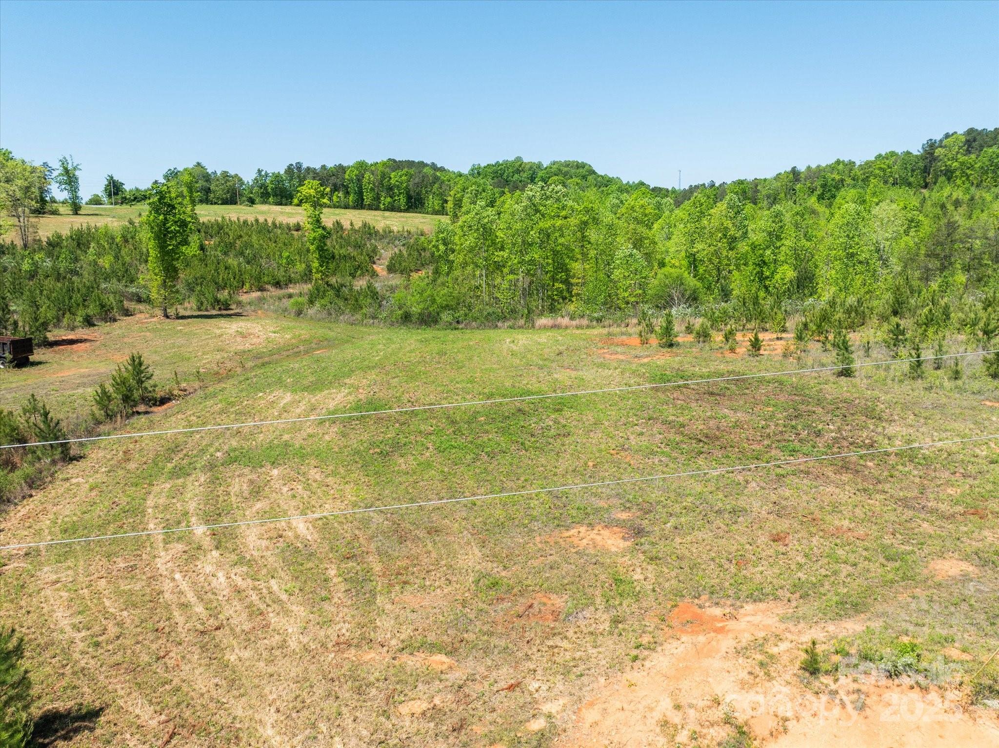 99999 Pea Ridge Road Mill Spring, NC 28756 - Photo 6 of 21 a view of an ocean yard and mountain view