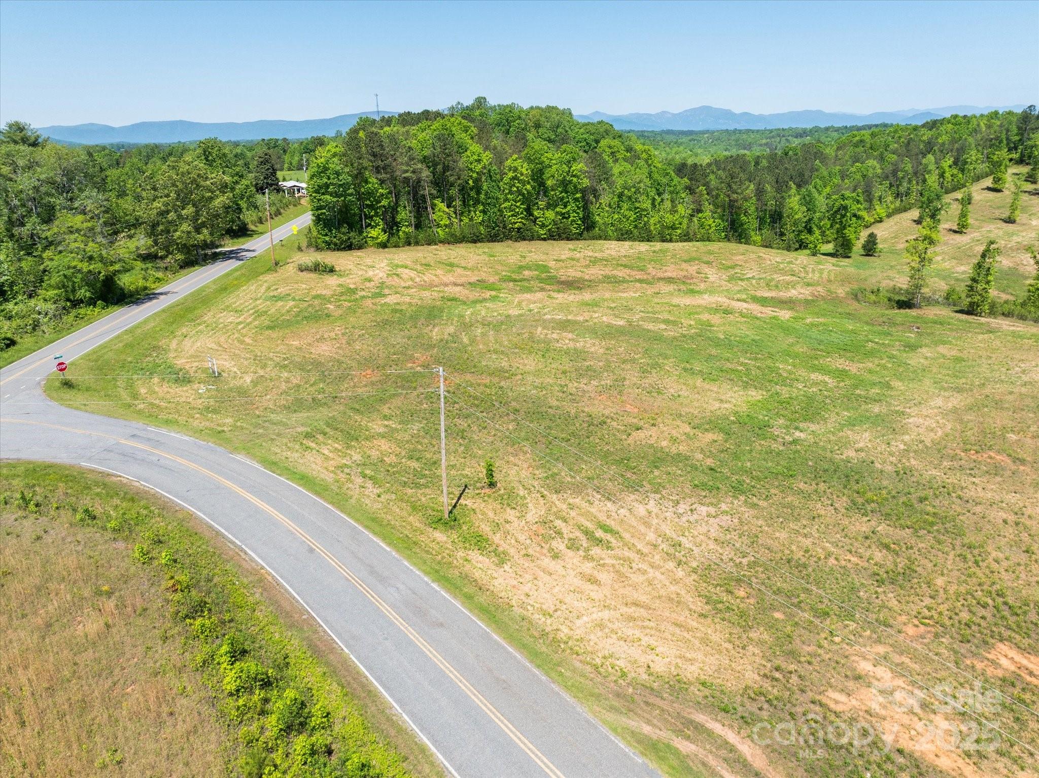 99999 Pea Ridge Road Mill Spring, NC 28756 - Photo 7 of 21 a view of beach and swimming pool